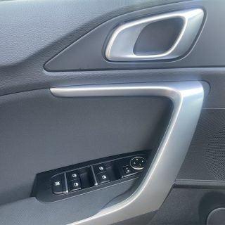 KIA ceed SW 1,0 T-GDI GPF ISG Silber