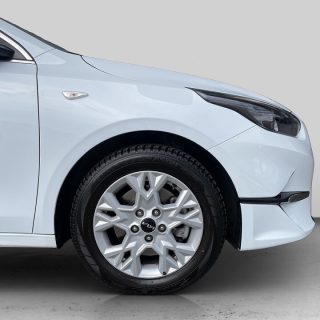 KIA ceed SW 1,5 TGDI Silber 48V DCT