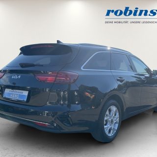 KIA ceed SW 1,5 TGDI Silber 48V DCT