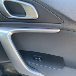 KIA ceed SW 1,5 TGDI Silber 48V DCT