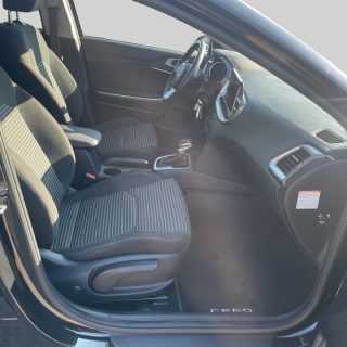 KIA ceed SW 1,5 TGDI Silber 48V DCT