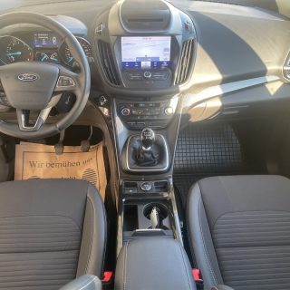 Ford Kuga 1,5 EcoBoost Titanium