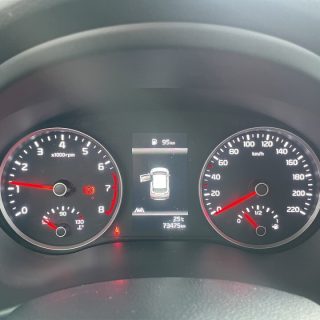 KIA Stonic 1,0 TGDI GPF ISG Silber