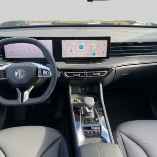 MG HS Hybrid+ Luxury 1,8Wh Aut.