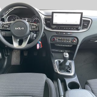 KIA ceed SW 1,5 TGDI Silber